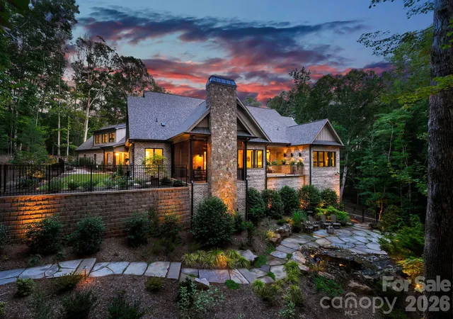 3rd image of 8921 Island Point Rd, Charlotte, NC 28278 | MLS# 4408365