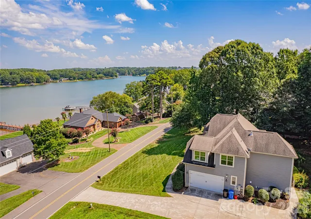 5th image of 188 Wilson Lake Rd, Mooresville, NC 28117 | MLS# 4408380