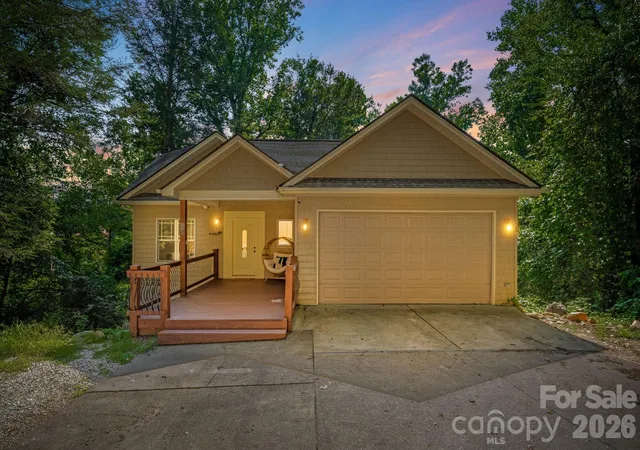 1st image of 28 Greenbriar Rd, Black Mountain, NC 28711 | MLS# 4408381