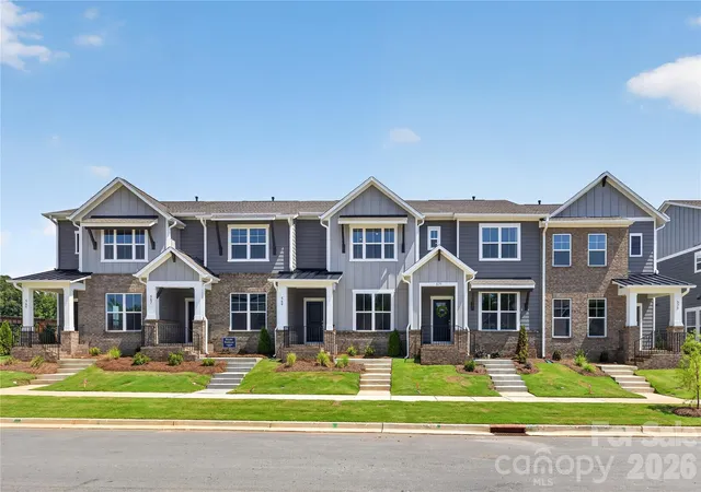 3rd image of 571 Cape Cod Way, Rock Hill, SC 29732 | MLS# 4408395