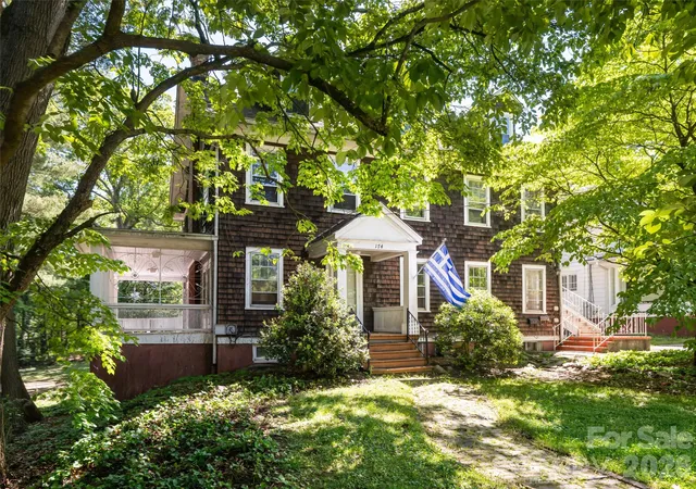 4th image of 174 Pearson Dr, Asheville, NC 28801 | MLS# 4408400