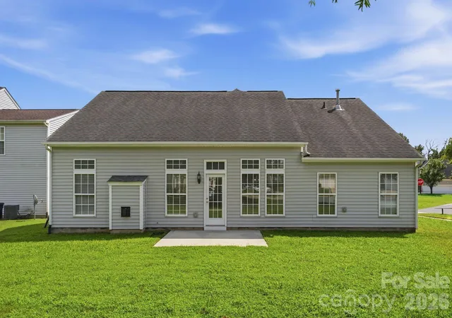 3rd image of 12003 Planters Estates Dr, Charlotte, NC 28278 | MLS# 4408406