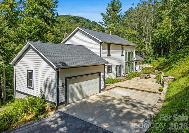 1st image of 820 Merrills Cove Rd, Asheville, NC 28803 | MLS# 4408419