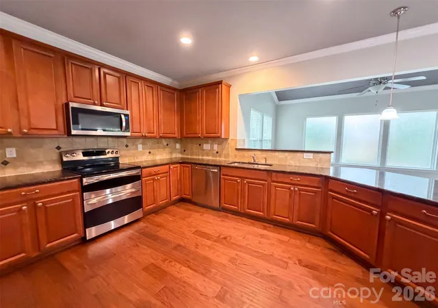 Photo 2 of Single family home for sale at 5101 Saint Clair St, Fort Mill, SC 29715 | MLS# 4408424 | Listing updated on 2026-09-22