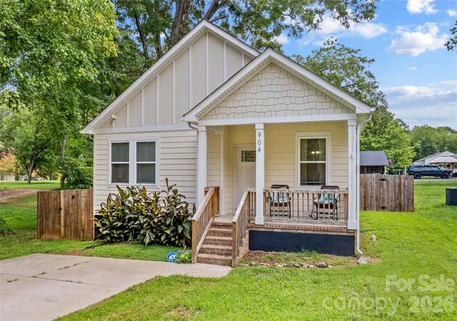 5th image of 904 4Th St, Spencer, NC 28159 | MLS# 4408430