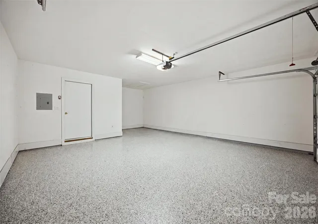 Photo 30 of Condo for sale at 7424 Hurstbourne Green Dr, Charlotte, NC 28277 | MLS# 4408440 | Listing updated on 2026-09-08