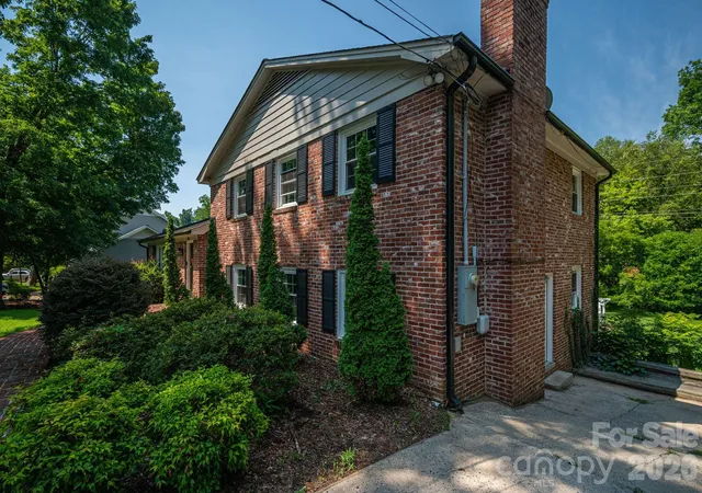 4th image of 304 Windsor Dr, Shelby, NC 28150 | MLS# 4408450