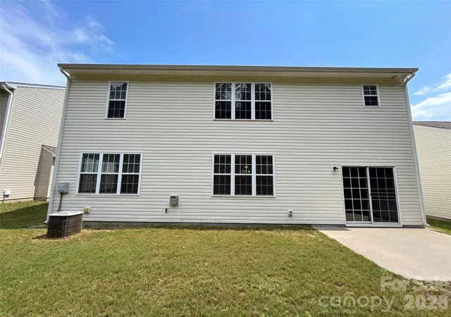 Photo 15 of Single family home for sale at 17240 Westmill Ln, Charlotte, NC 28277 | MLS# 4408451 | Listing updated on 2026-10-08