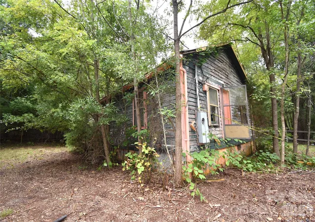 Photo 3 of Land for sale at 111 Cam Pl, Lawndale, NC 28090 | MLS# 4408460 | Listing updated on 2026-10-06