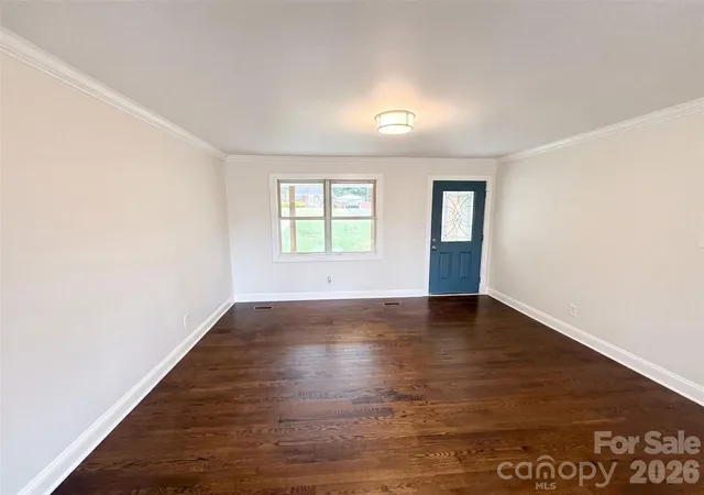 Photo 3 of Single family home for sale at 123 Rowe St, Gastonia, NC 28056 | MLS# 4408478 | Listing updated on 2026-10-02