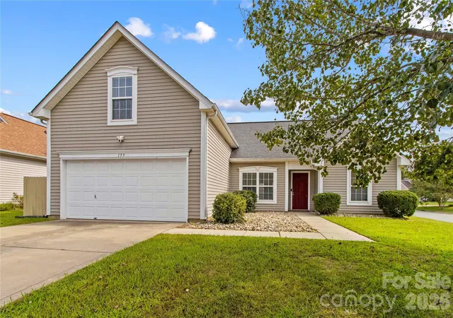Photo 3 of Single family home for sale at 159 Bluffton Rd, Mooresville, NC 28115 | MLS# 4408481 | Listing updated on 2026-09-24