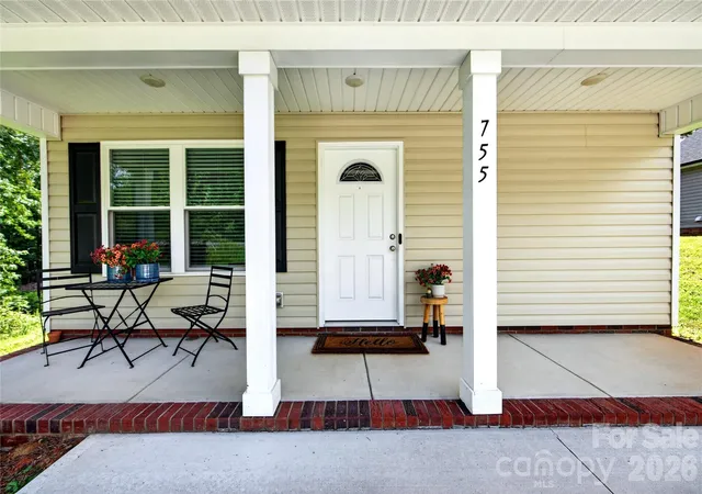 Photo 4 of Single family home for sale at 755 Bradley St NE, Concord, NC 28025 | MLS# 4408513 | Listing updated on 2026-09-06