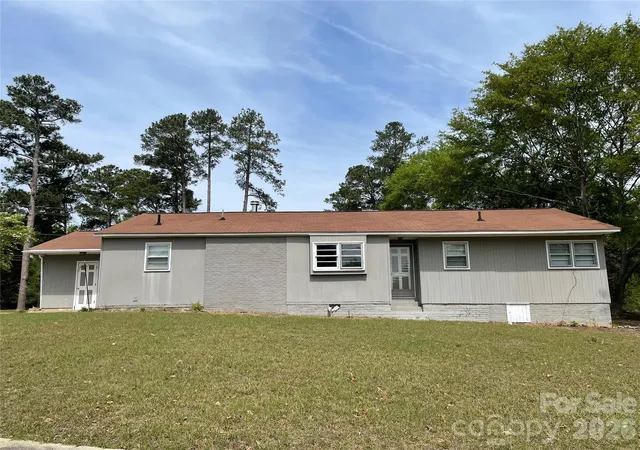 3rd image of 510 W Welsh St, Kershaw, SC 29067 | MLS# 4408530
