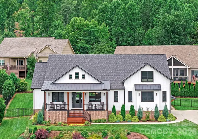 2nd image of 559 Blacksmith Run Dr, Hendersonville, NC 28792 | MLS# 4408533