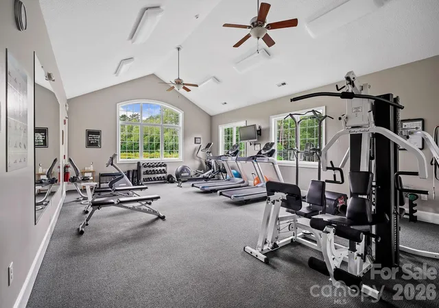 40th image of 559 Blacksmith Run Dr, Hendersonville, NC 28792 | MLS# 4408533