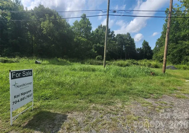 1st image of 1564 Lawrence Gray Rd, Charlotte, NC 28262 | MLS# 4408564