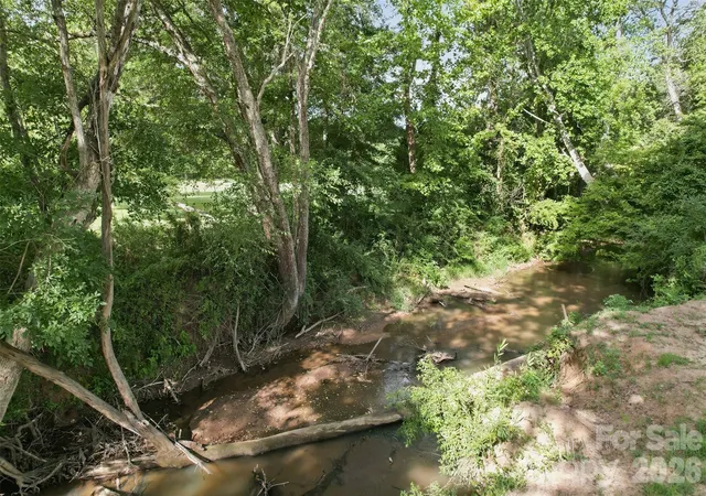 Photo 3 of Land for sale at 550 Bascule Ridge Ln, Campobello, SC 29322 | MLS# 4408602 | Listing updated on 2026-07-31