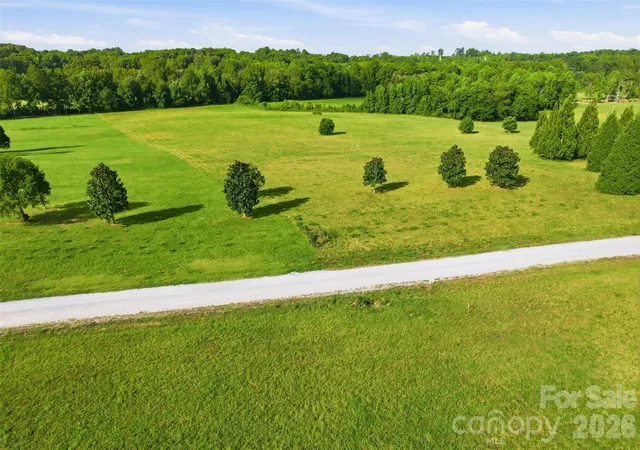 Photo 4 of Land for sale at 550 Bascule Ridge Ln, Campobello, SC 29322 | MLS# 4408602 | Listing updated on 2026-07-31