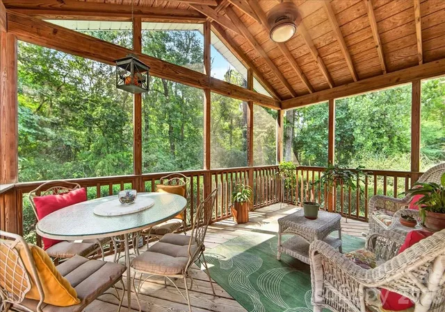 Photo 4 of Sale Pending at 2703 Bremer Ct, Charlotte, NC 28210 | MLS# 4408606 | Listing updated on 2026-08-05