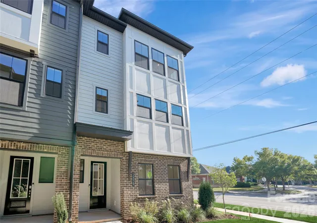Photo 1 of Townhouse for sale at 14018 Meera Ln, Charlotte, NC 28277 | MLS# 4408623 | Listing updated on 2026-10-29