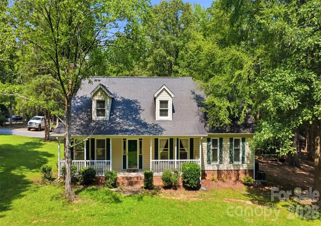 Photo 1 of Single family home for sale at 6707 S Providence Rd, Waxhaw, NC 28173 | MLS# 4408651 | Listing updated on 2026-08-28