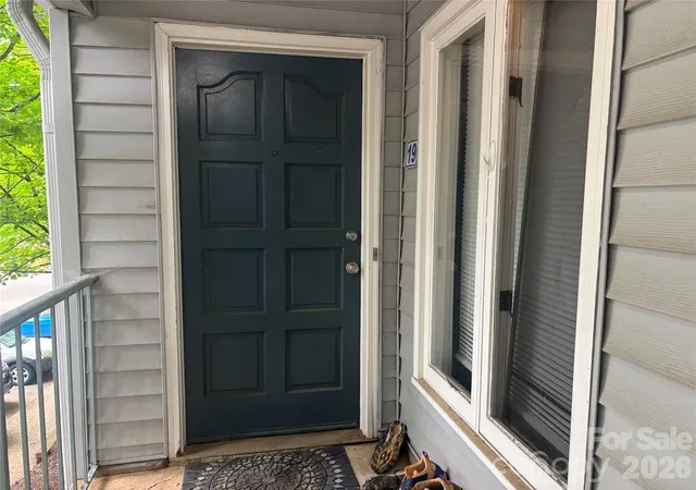 Photo 3 of Condo for sale at 1906 Meadowlark Ln #19, Charlotte, NC 28210 | MLS# 4408652 | Listing updated on 2026-07-29