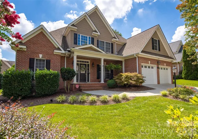 2nd image of 1746 30th Avenue Dr Ne, Hickory, NC 28601 | MLS# 4408655
