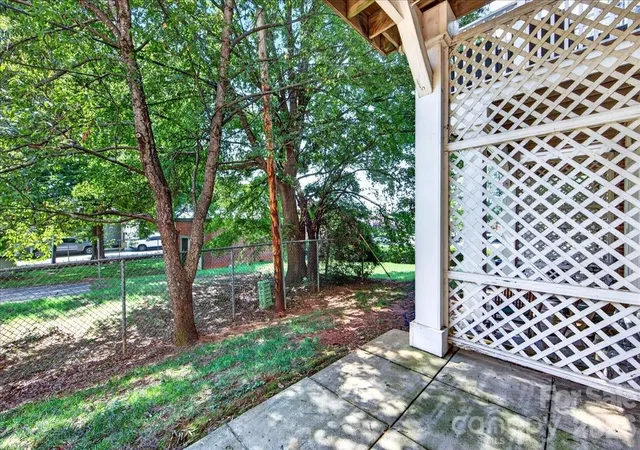 22nd image of 783 Grandin Rd, Charlotte, NC 28208 | MLS# 4408667