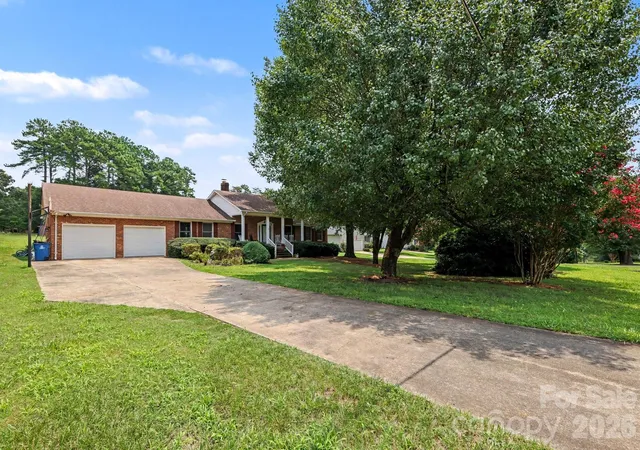 2nd image of 225 Roger Dr, Salisbury, NC 28147 | MLS# 4408713