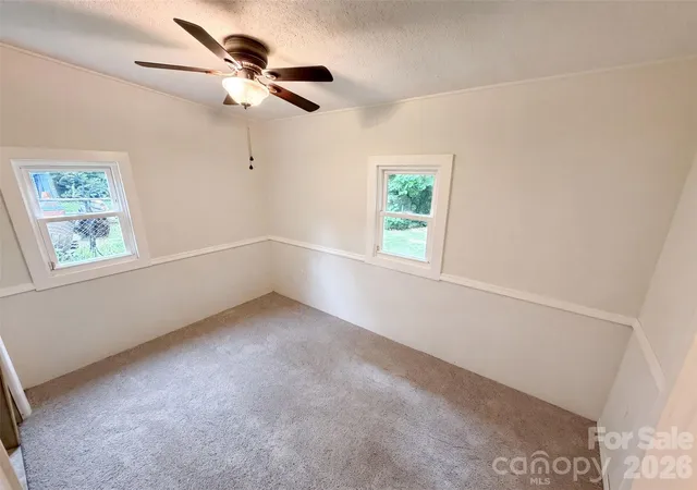 Photo 3 of Single family home for sale at 1521 Herrin Ave, Charlotte, NC 28205 | MLS# 4408721 | Listing updated on 2026-10-08