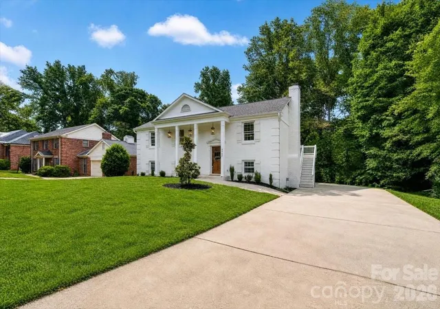 3rd image of 4752 Autumn Leaf Ln, Charlotte, NC 28277 | MLS# 4408724