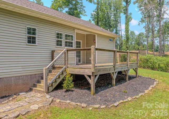 Photo 3 of Single family home for sale at 17 Berry Hl Rd, Asheville, NC 28806 | MLS# 4408731 | Listing updated on 2026-09-16