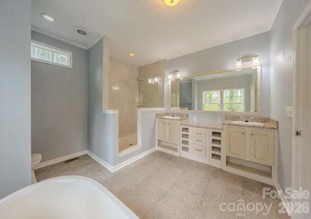 Photo 3 of Single family home for sale at 17 Berry Hl Rd, Asheville, NC 28806 | MLS# 4408731 | Listing updated on 2026-09-16