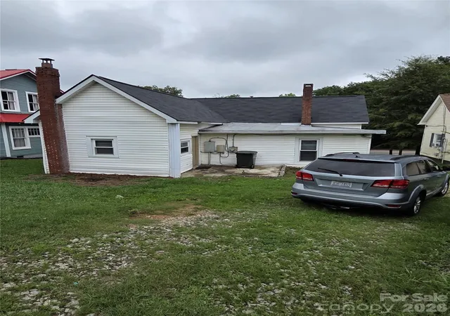 Photo 2 of Single family home for sale at 421 N Salisbury Ave, Spencer, NC 28159 | MLS# 4408763 | Listing updated on 2026-09-28