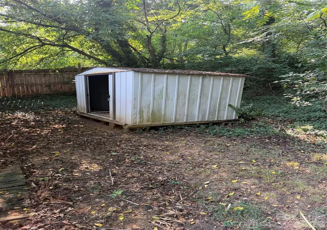 3rd image of 402 Lincoln St, Belmont, NC 28012 | MLS# 4408775