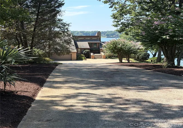 Photo 2 of Single family home for sale at 248 Periwinkle Ln, Lexington, NC 27292 | MLS# 4408783 | Listing updated on 2026-09-03