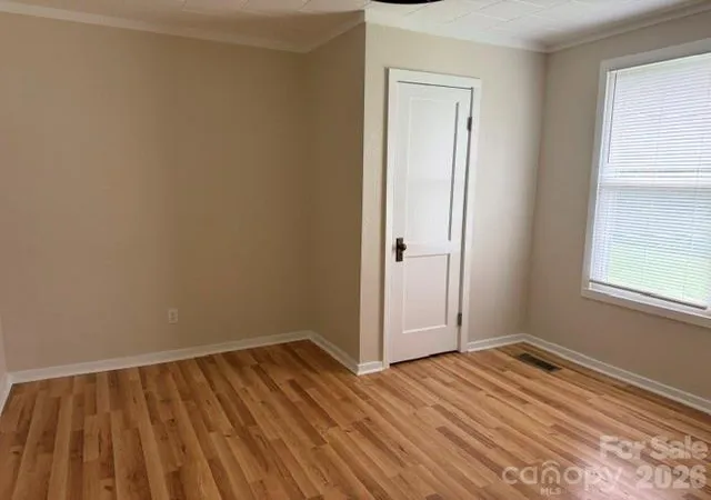 Photo 5 of Single family home for sale at 299 US 221 Hwy S, Marion, NC 28752 | MLS# 4408802 | Listing updated on 2026-08-27