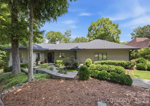 4th image of 528 Stuart Rdg, Cramerton, NC 28032 | MLS# 4408813