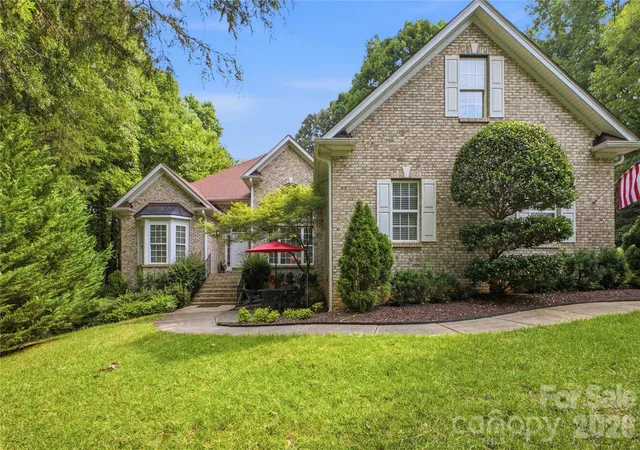48th image of 136 Edge Hill Dr, Fort Mill, SC 29715 | MLS# 4408819