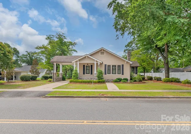 Photo 3 of Single family home for sale at 312 E Church St, Kershaw, SC 29067 | MLS# 4408830 | Listing updated on 2026-09-24