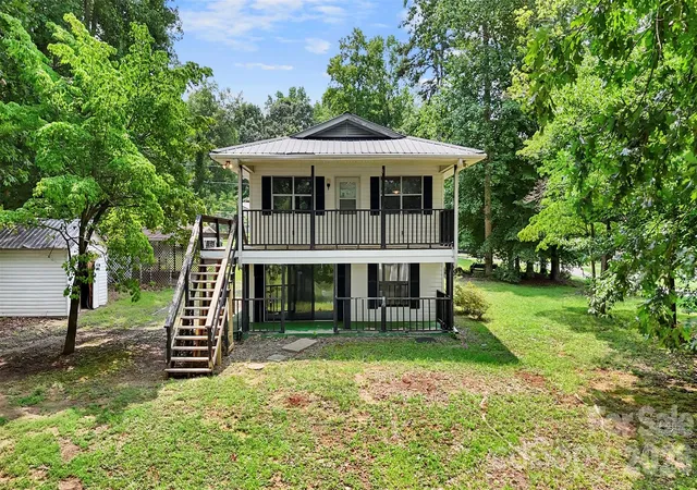 Photo 1 of Sale Pending at 326 Coleman Dr, Lexington, NC 27292 | MLS# 4408834 | Listing updated on 2026-08-05