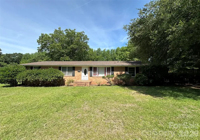 Photo 1 of Sale Pending at 78 Tulip Ave Sw, Concord, NC 28025 | MLS# 4408846 | Listing updated on 2026-09-28