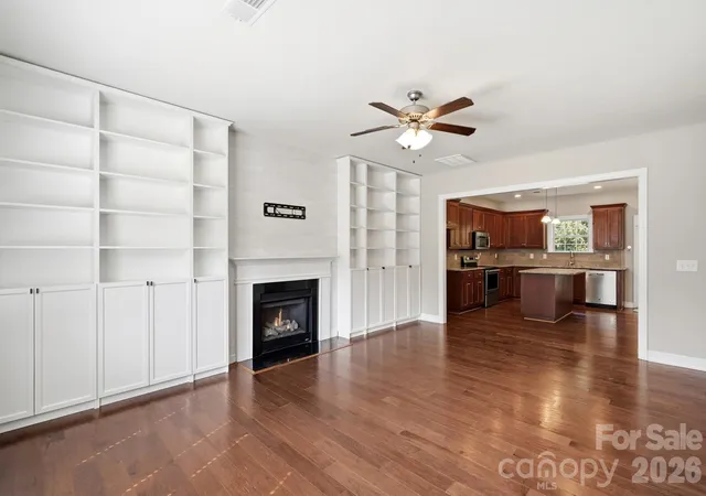 Photo 3 of Single family home for sale at 5361 Brickyard Ter Ct, Concord, NC 28027 | MLS# 4408847 | Listing updated on 2026-09-22