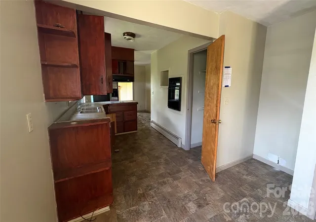 4th image of 520 Cottrell Hill Rd, Lenoir, NC 28645 | MLS# 4408848