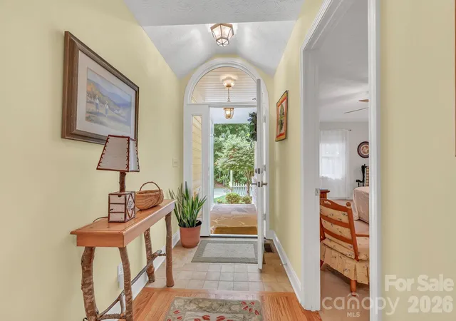 5th image of 230 Carriage Summitt Wy #2423, Hendersonville, NC 28791 | MLS# 4408861