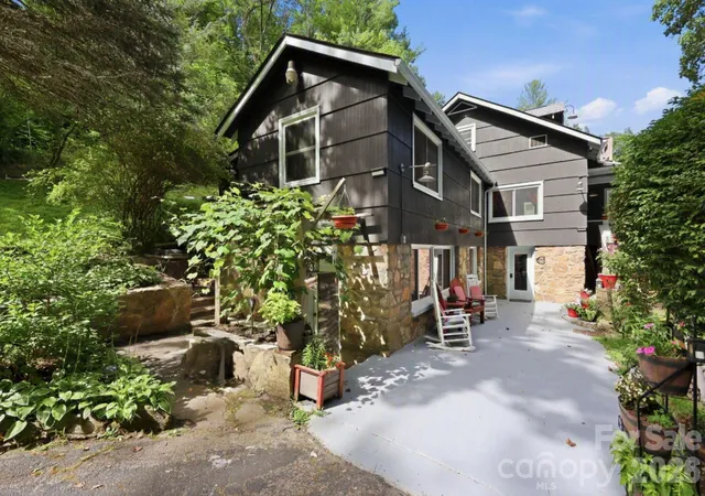 4th image of 146 Chestnut Walk Dr, Waynesville, NC 28786 | MLS# 4408864