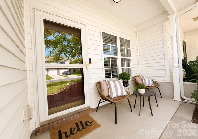 2nd image of 13927 Singleleaf Ln, Charlotte, NC 28278 | MLS# 4408876