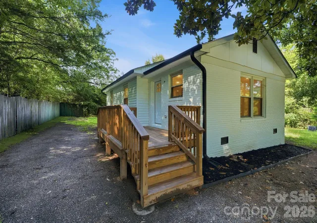 3rd image of 45680 Blackhawk Ln, New London, NC 28127 | MLS# 4408884