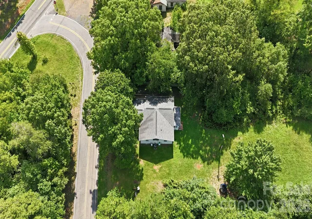 43rd image of 45680 Blackhawk Ln, New London, NC 28127 | MLS# 4408884