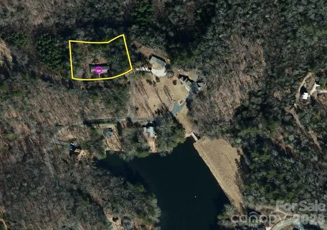 Photo 23 of Single family home for sale at 1860 Deer Park Lake Rd, Spruce Pine, NC 28777 | MLS# 4408891 | Listing updated on 2026-09-04